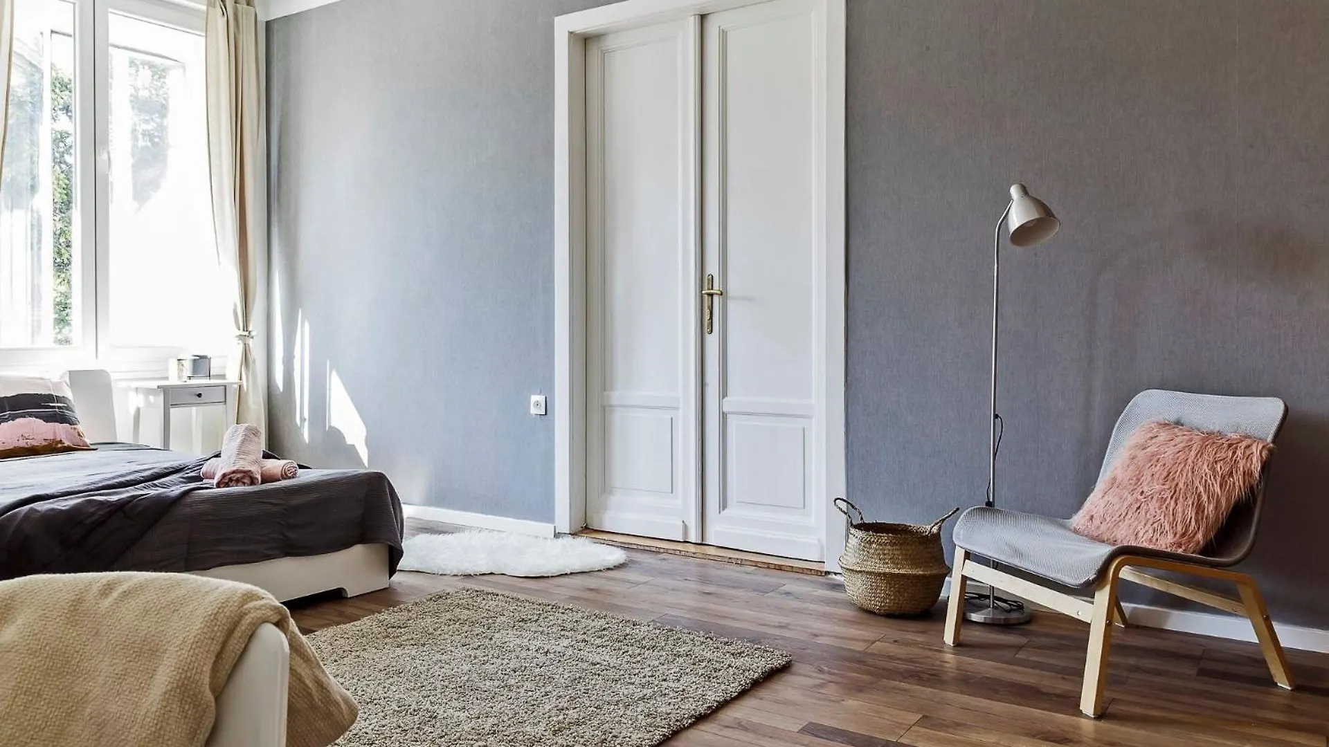 Cozy 4 Bedroom Apartment Overlooking The Basilica Budapest Hungary