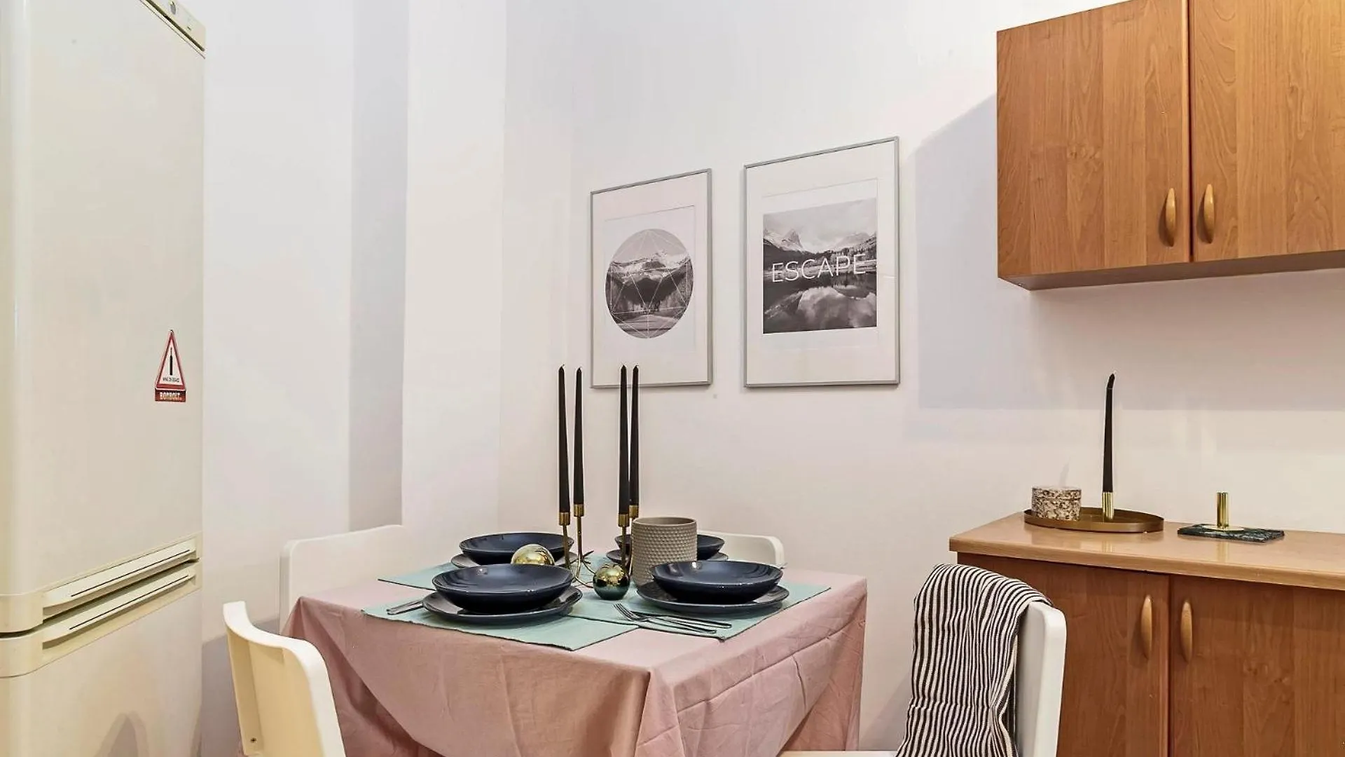 Cozy 4 Bedroom Apartment Overlooking The Basilica Budapest 0*,